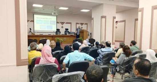 جامعة عين شمس تستكمل مبادرات توعوية لأولياء أمور ذوى الهمم بندوة عن التوحد