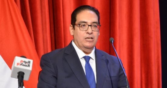 جامعة القاهرة تطلق أول دليل مؤسسى لاستخدام الذكاء الاصطناعى فى البحث العلمى