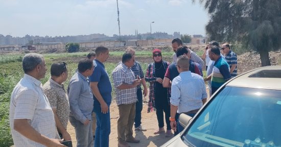 مساعد وزير البيئة تتفقد مصنع تدوير القمامة بالمحلة وكبس قش الأرز