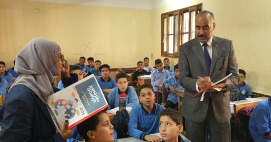 وكيل تعليم المنوفية يتفقد عدد من المدارس بإدارة الشهداء التعليمية.. صور