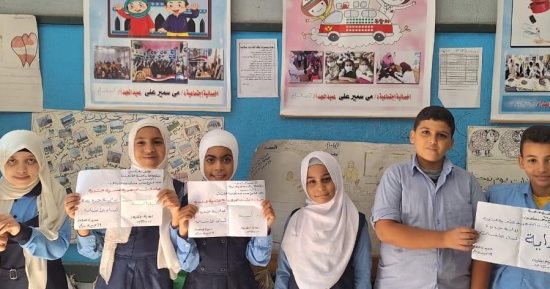 طلاب معهد أزهر الإسكندرية يساهمون فى نشر مبادرة بداية
