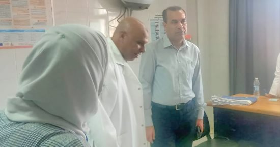 وكيل صحة البحيرة يشدد بتطبيق معايير الجودة ومكافحة العدوى بالوحدات الصحية