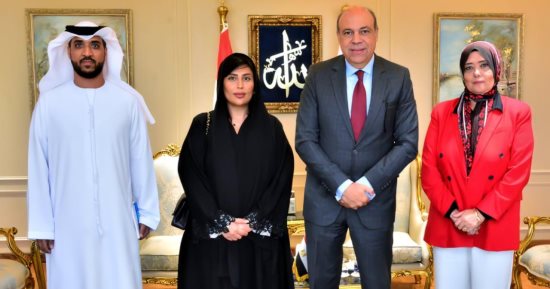 وزير الطيران المدني يبحث مع سفيرة الإمارات تعزيز أوجه التعاون المشترك