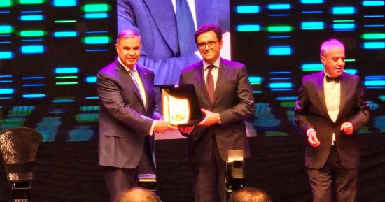 مهرجان الإسكندرية السينمائي يكرم وزير الثقافة ومحافظ المدينة