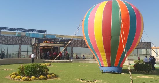 الوادى الجديد تحتفل بعيدها القومى 65 من داخل أول مجمع حكومى مميكن بالصعيد.. فيديو