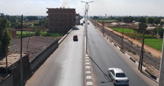 تطوير ورصف طريق طراد النيل بالجلاتمة فى الجيزة.. صور