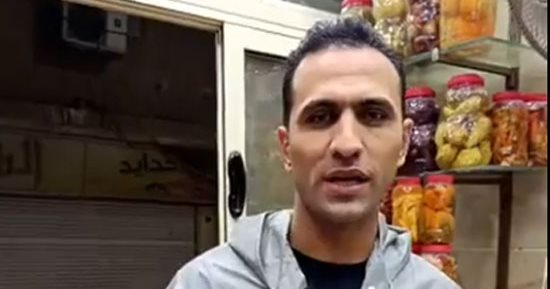أغرب محل طرشي في مصر.. مخلل عنب وتين شوكي ومانجو وجوافة وبلح (فيديو)