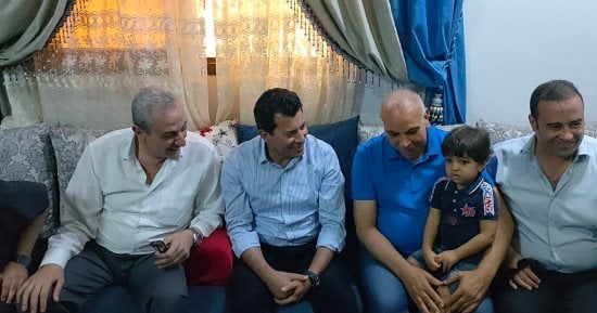 وزير الرياضة يزور منزل اللاعب محمد صلاح بمسقط رأسه فى الغربية.. فيديو وصور