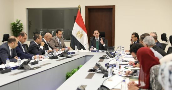 نائب وزير الصحة يتابع مستجدات العمل بمنظومة سلاسل الإمدادات الدوائية
