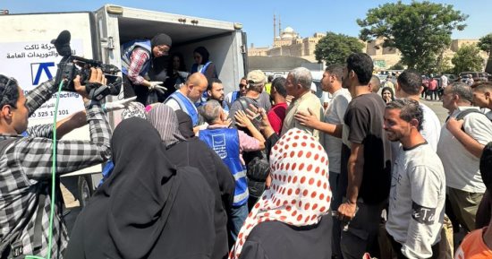منافذ حياة كريمة تبدأ توزيع اللحوم بأسعار مخفضة بعدة مناطق بالقاهرة