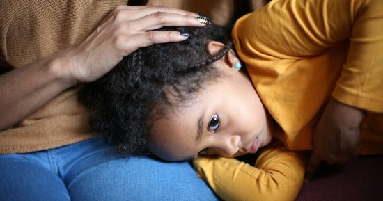 أسرة واعية = فطرة سليمة.. آثار العنف الأسري على الأطفال تخلق شخصًا متطرفًا