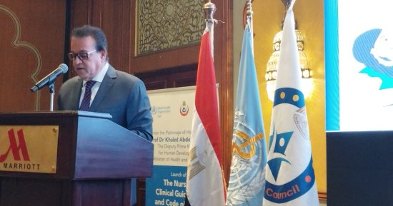 وزير الصحة: سننتهى خلال أيام من قانون المسئولية الطبية