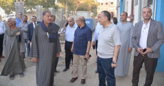 محافظ أسيوط يتفقد مركز بنى محمديات المتميز للخدمات الصحية للأم والطفل