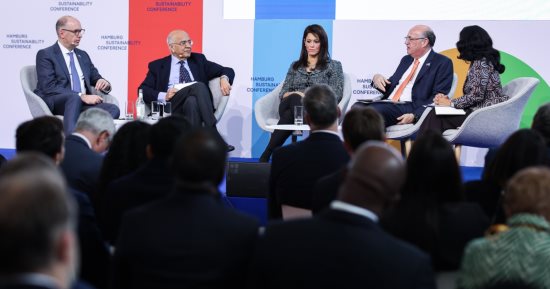 وزيرة التخطيط: التوسع فى التمويل العادل كما ونوعا للدول النامية لتسريع وتيرة التنمية