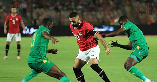 اعتراض الجهاز الفنى لموريتانيا على حكم مواجهة منتخب مصر بعد انتهاء الشوط الأول