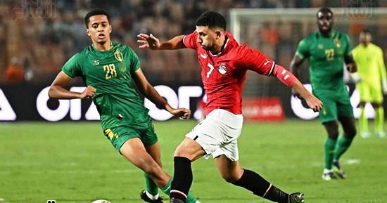 تريزيجيه يسجل الهدف الأول لمنتخب مصر في شباك موريتانيا بالدقيقة 69