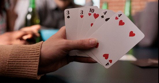 ضبط عصابة للمراهنات بالإنترنت.. والنيابة تأمر بحصر المحافظ الالكترونية المستخدمة.. والأزهر يصفها بالقمار