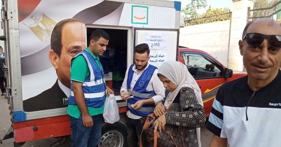 185 جنيها للكيلو.. سيارات حياة كريمة تجوب الشوارع لبيع اللحوم بأسعار مخفضة