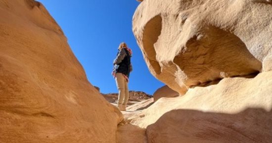 مغامرة في درب البدو.. أطول مسار جبلي في جنوب سيناء "صور"
