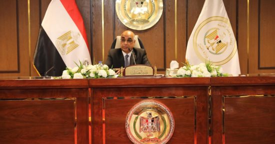 وزير العدل يجتمع بكبار محضرى التفتيش لمتابعة تنفيذ الإعلانات والإنذارات 