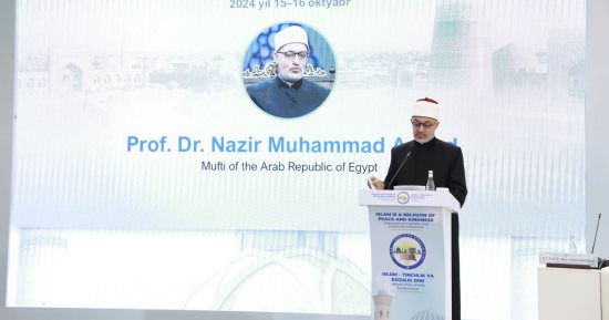 المفتى: الإسلام يرسِّخ مفاهيم السلام والخير ويدعو إلى التعايش السلمى بين الأمم