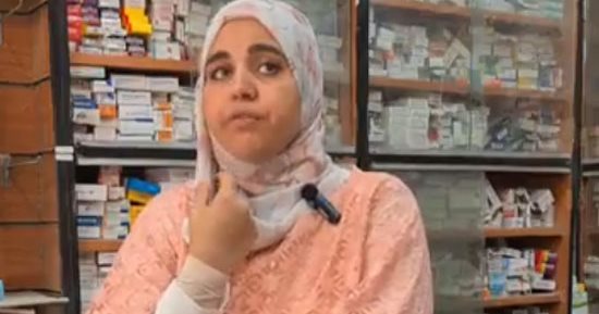علاج السرطان بالمجان.. حبيبة باباها.. "هناء" صيدلانية مات والدها بالسرطان فوفرت العلاج للمحتاجين