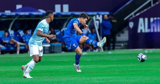 الهلال يخشى مفاجآت التعاون فى الدوري السعودي 