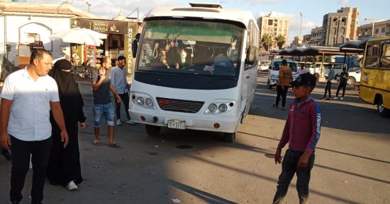 محافظ كفر الشيخ: 225 أتوبيس وسيارة ميكروباص إضافية لنقل الأهالي والطلاب
