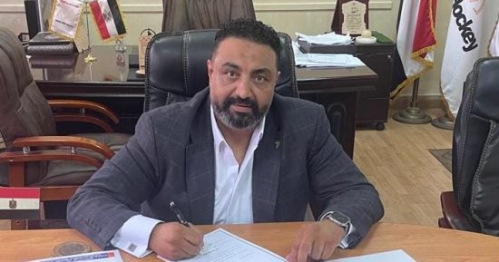 رامي بدر يتقدم بأوراق ترشحه على رئاسة اتحاد الهوكي