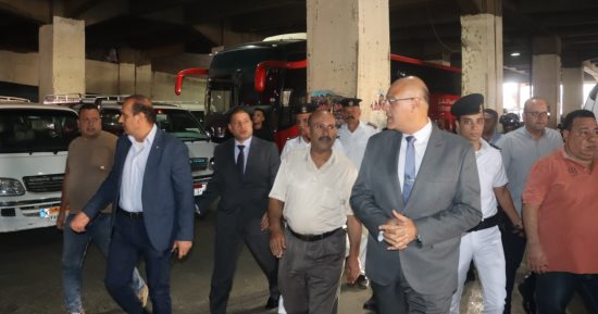 محافظ القليوبية: لن نسمح بفرض زيادات على التعريفة المحددة لركوب المواصلات