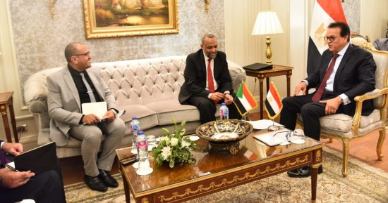 وزير الصحة يستقبل نظيره السودانى لبحث التعاون المشترك