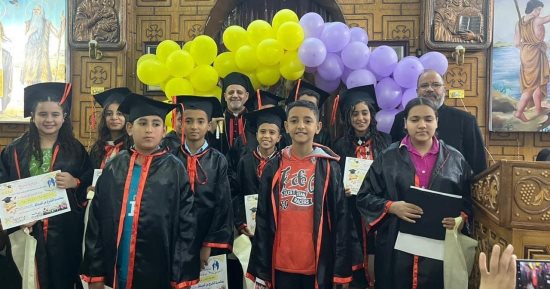 مطران أبوقرقاص وملوى بالمنيا للكاثوليك يترأس اجتماع أبناء كنيسة أم النور