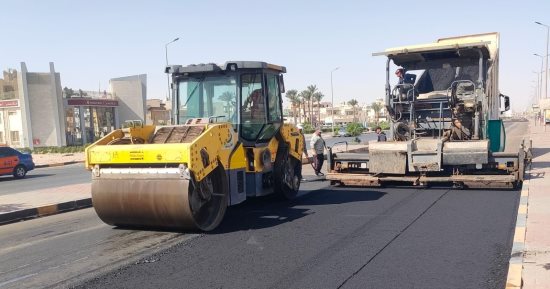 مجلس مدينة الغردقة: بدء أعمال تطوير ورفع كفاءة الطريق الساحلى 