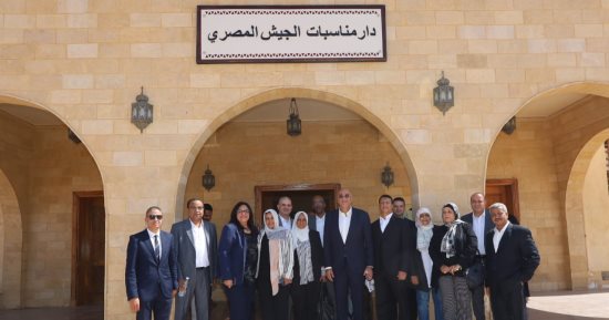 محافظ أسوان ورئيس جهاز تنمية المشروعات ووفد UNDP يفتتحون وحدة صحة كركر  