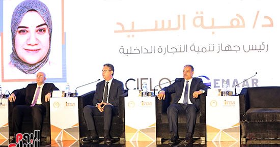 وزير التموين: طرح السلع بأسعار موحدة فى منافذ المجمعات الاستهلاكية