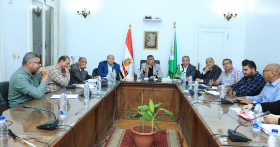 محافظة الجيزة: إزالة ملعب مقام بالمخالفة على أرض زراعية بأوسيم