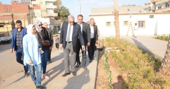 محافظ الغربية يتفقد مشروعات حياة كريمة بقرية نهطاى.. أول قرية خضراء فى الدلتا