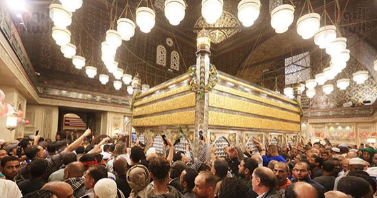 زحام مرورى وسط توافد الآلاف لحضور الليلة الكبيرة لذكرى استقرار رأس الحسين