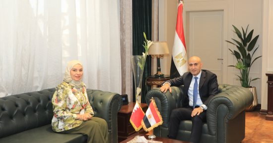 ‏‎وزير التعليم يبحث الاستثمار فى مدارس التكنولوجيا التطبيقية مع سفيرة البحرين