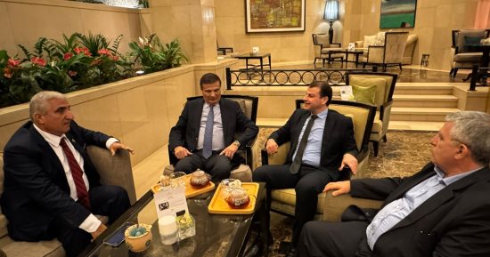 وزير الزراعة يبحث التعاون مع اتحاد الدواجن الأردنى