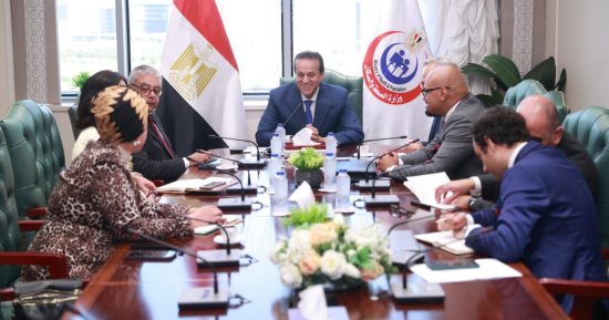وزير الصحة يلتقى السفراء الجدد لبحث التعاون الصحى مع الدول المضيفة