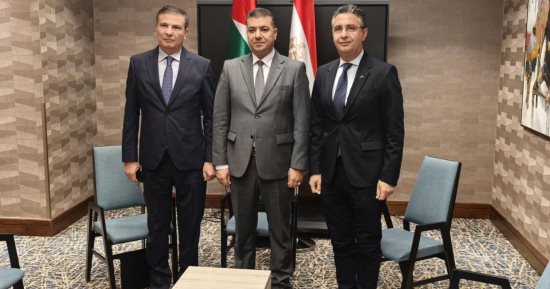 وزيرا التموين والزراعة يبحثان مع وزير الزراعة الأردنى تعزيز التعاون المشترك