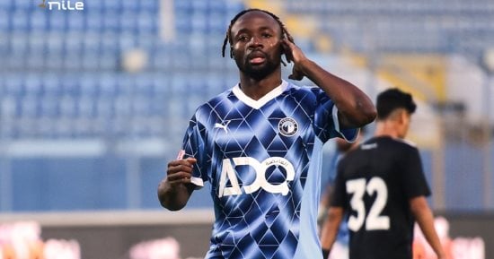 فيستون ماييلى يحرز الهدف الرابع لبيراميدز أمام ساجرادا