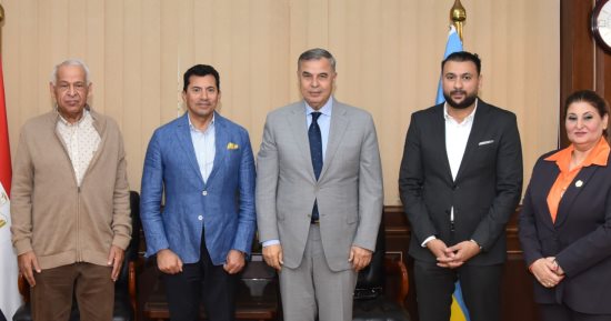 وزير الرياضة يلتقى رؤساء ومسئولى أندية الإسكندرية لبحث المشكلات العالقة