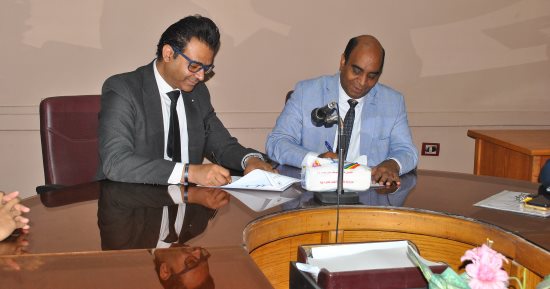 توقيع بروتوكول تعاون بين جامعة سوهاج والصحة لدعم القطاع الصحي بالمحافظة