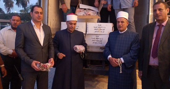 وكيل "أوقاف كفر الشيخ": تسليم 2 طن لحوم صكوك الإطعام للأسر الأولى بالرعاية