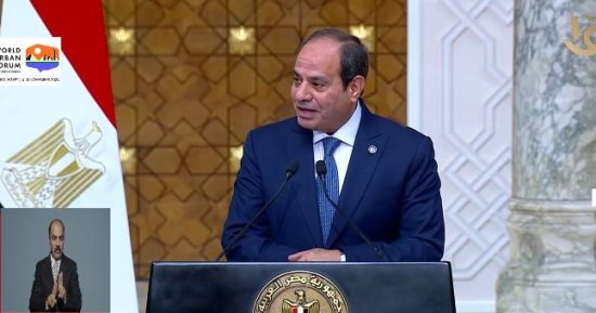 الرئيس السيسى فى مؤتمر صحفى مع نظيره الإستونى: توافقنا على أهمية الحفاظ على دورية انعقاد جولات المشاورات السياسية بين البلدين.. ويجب تضافر الجهود للتوصل لوقف فورى لإطلاق النار ومنع انزلاق المنطقة لحرب إقليمية 