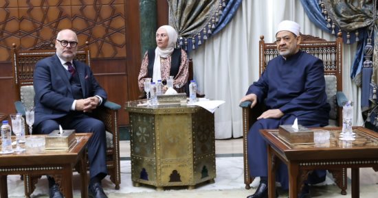 شيخ الأزهر: ما يحدث فى غزة من مجازر لا يمكن تخيلها ولا وصفها