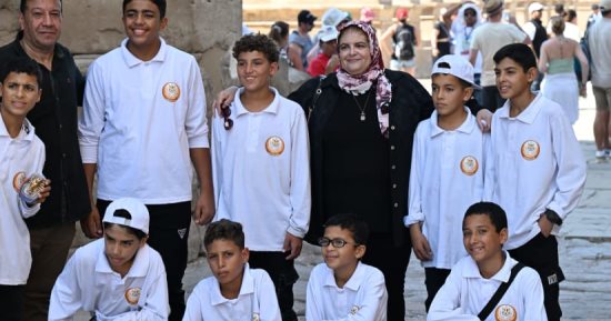 ضمن جولات مشروع "أهل مصر".. معبد الكرنك يستقبل أطفال المحافظات الحدودية