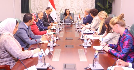 وزيرة التضامن تستعرض الاستراتيجية الوطنية لحقوق الإنسان 